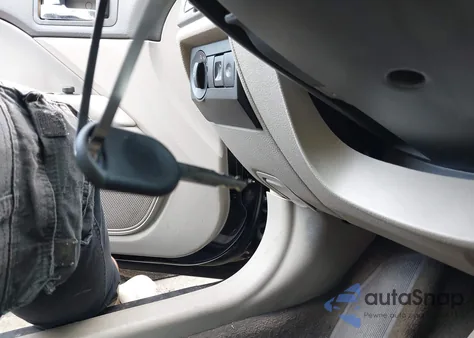 2012 Ford Fusion Se z USA, uszkodzony, nr VIN 3FAHP0HA4CR307046